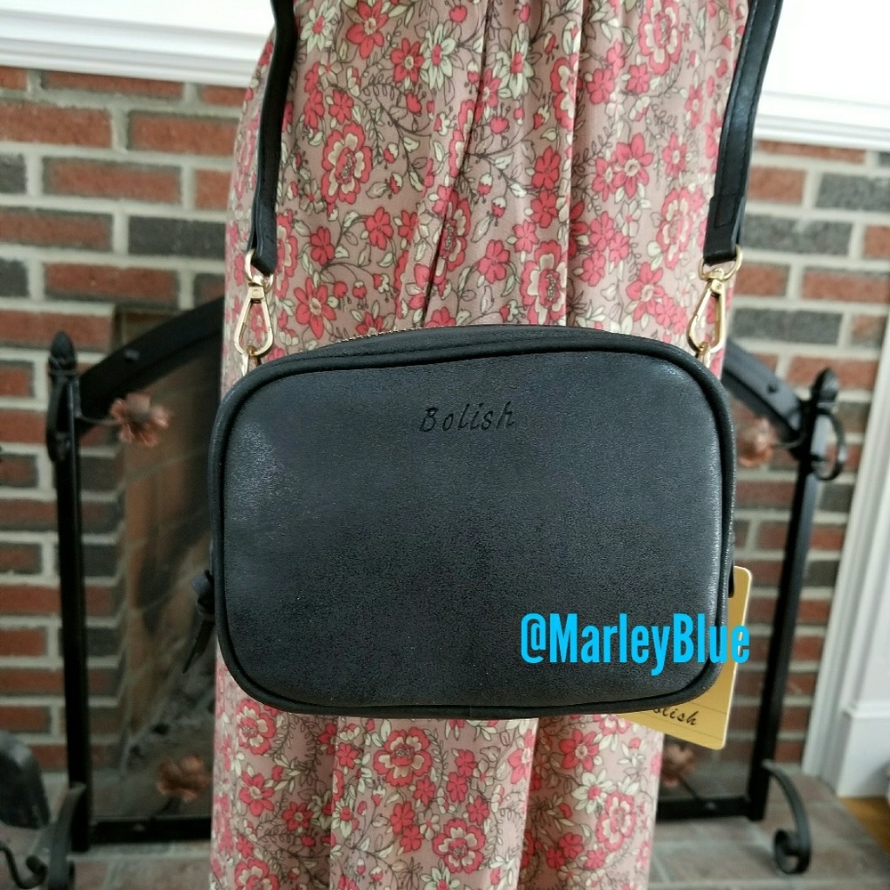 Buy2 Get 1 FREE!! ⭐️ Small Zipper Black Crossbody